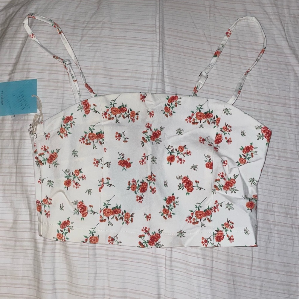 ✧ NWT Forever 21 Floral [Ditsy] Crop Top ✧